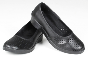 Туфли кожаные с перфорацией женские "Эмануэла" ПВХ черные (50)